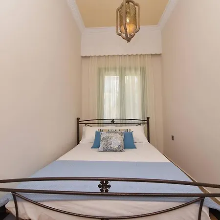 Appartement απεριόριστη θέα δίπλα στην πόλη *