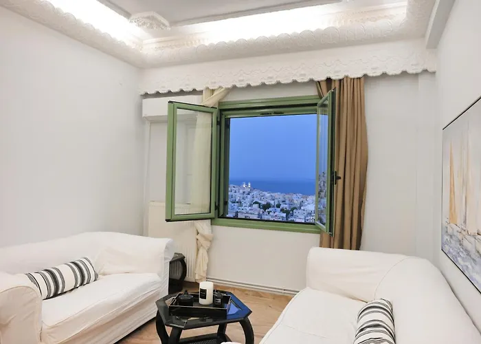 απεριόριστη θέα δίπλα στην πόλη Apartamento Ano Syros